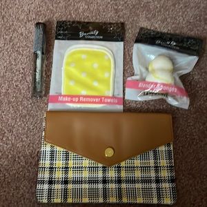 IPSY Yellow beauty bundle